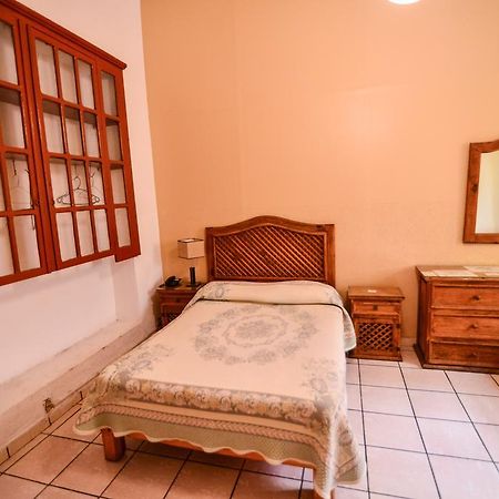 Hotel Posada San Pablo Гвадалахара Экстерьер фото