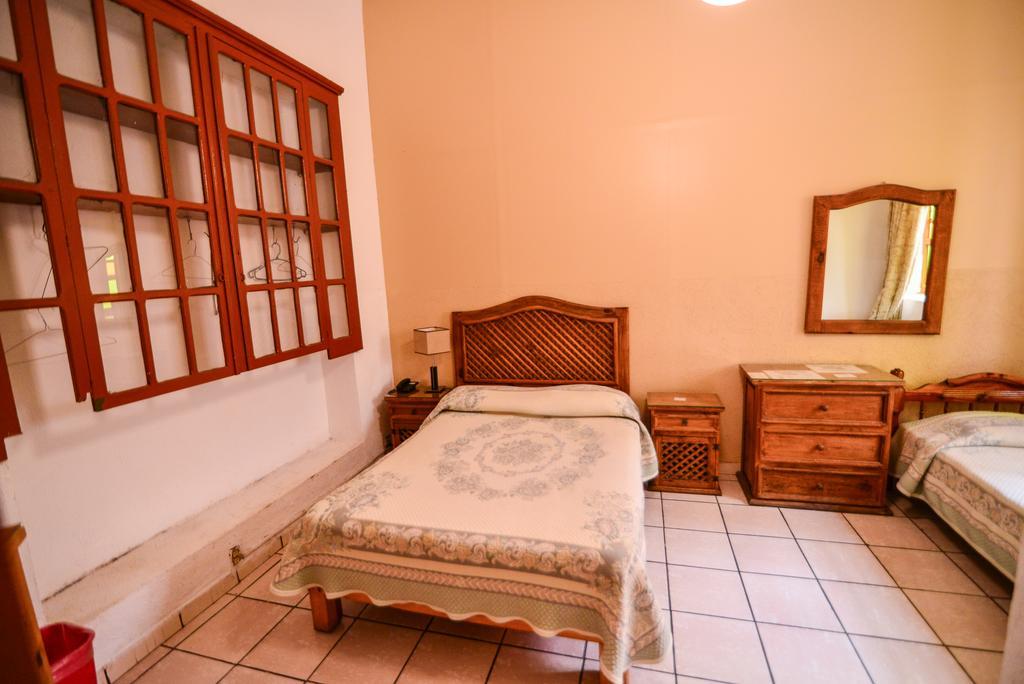 Hotel Posada San Pablo Гвадалахара Экстерьер фото